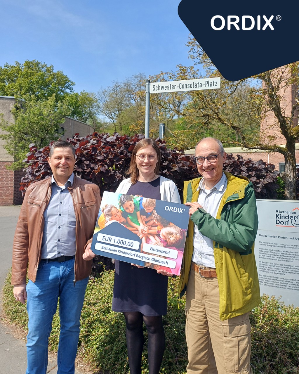Spendenübergabe Bethanien Kinderdorf Bergisch Gladbach